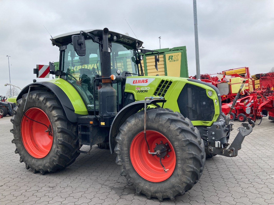 CLAAS Arion 630 C Matic CIS Plus - Traktor