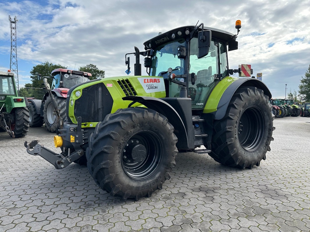 CLAAS Arion 660 CIS + inklusive GPS S 10 RTK - Traktor
