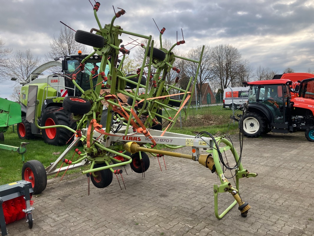 CLAAS Volto 870 T - Grassland technology + Forage harvesting technology - Rotary haymaker