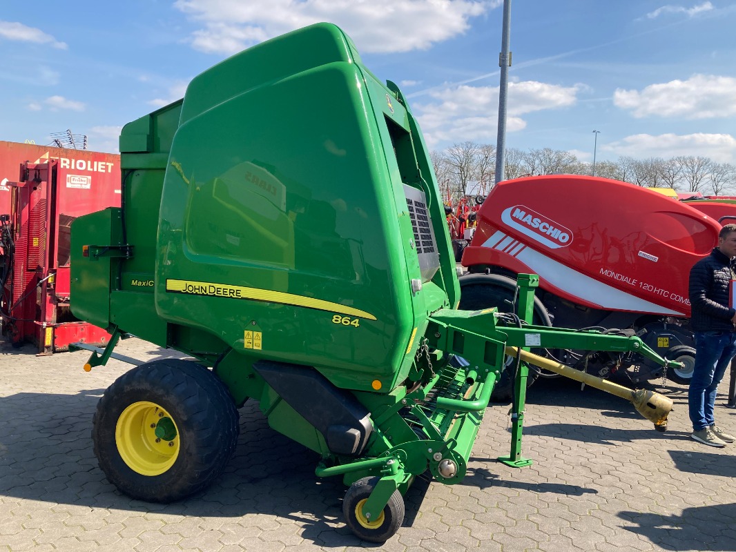 John Deere 864 - Pulse - Rotoempacadora