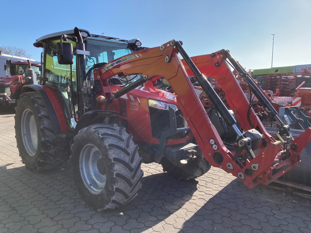 Massey Ferguson 4708 - Tracteur