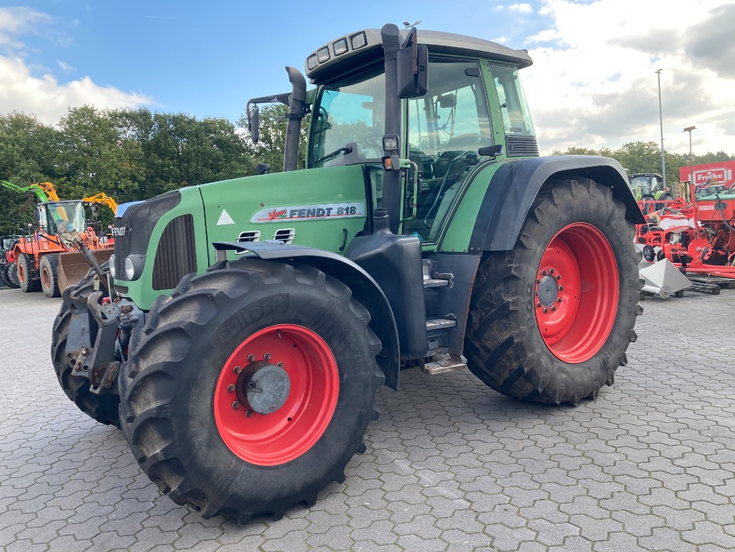 Fendt 818 Vario TMS - Traktor