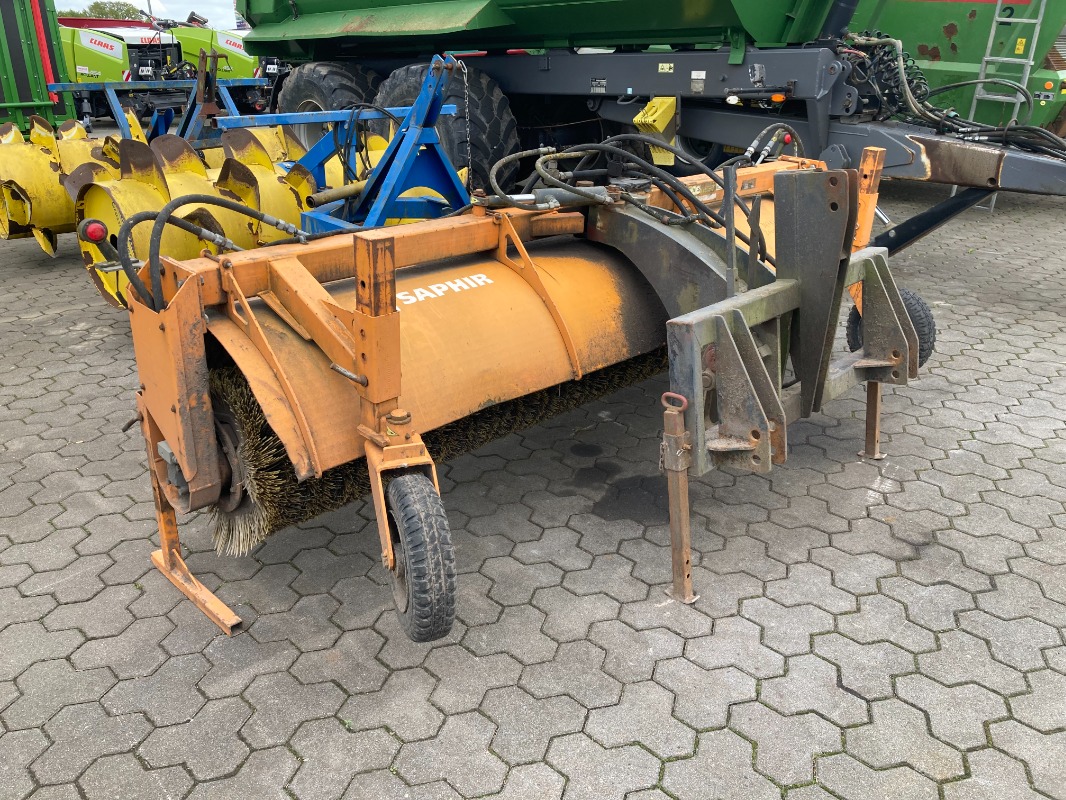 Saphir SKM30 - Garten-/Kommunaltechnik - Kehrmaschine