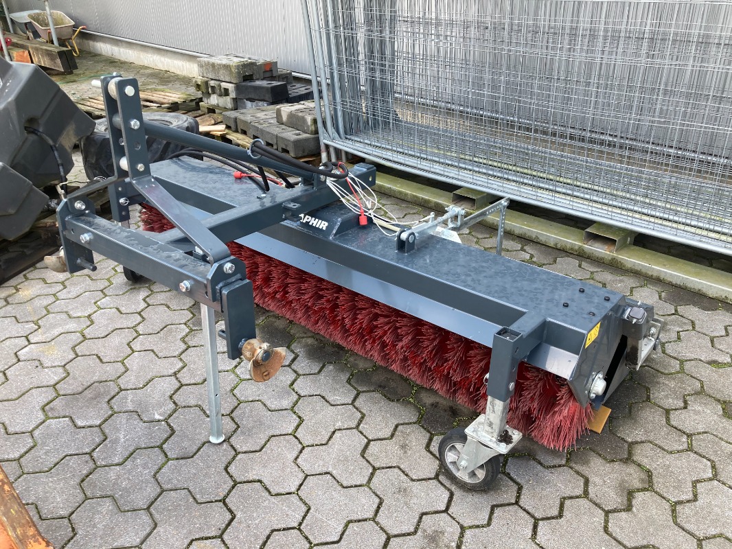 Saphir HKM 23 - Garten-/Kommunaltechnik - Kehrmaschine