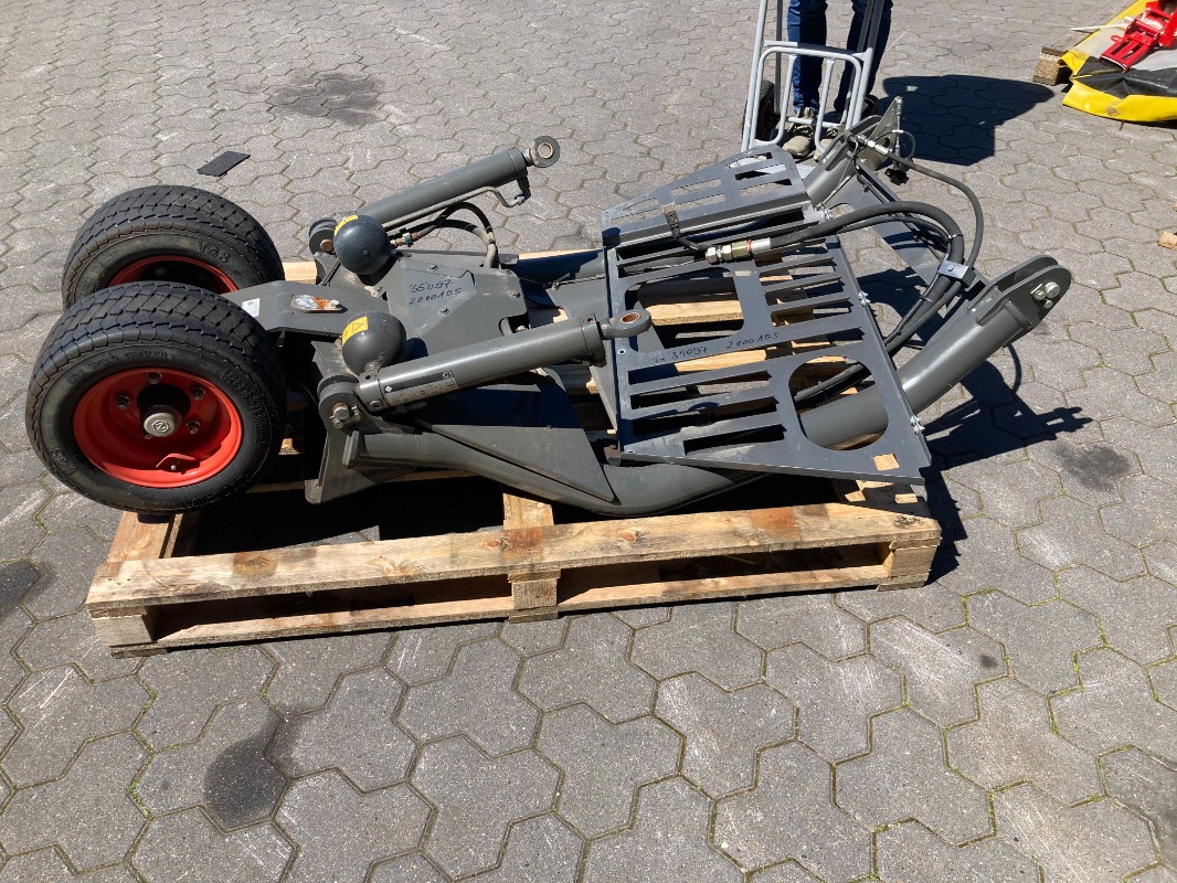 CLAAS Zusatzfahrwerk Xerion 4200 NEU - Accessoires pour tracteurs - Autres accessoires pour tracteurs