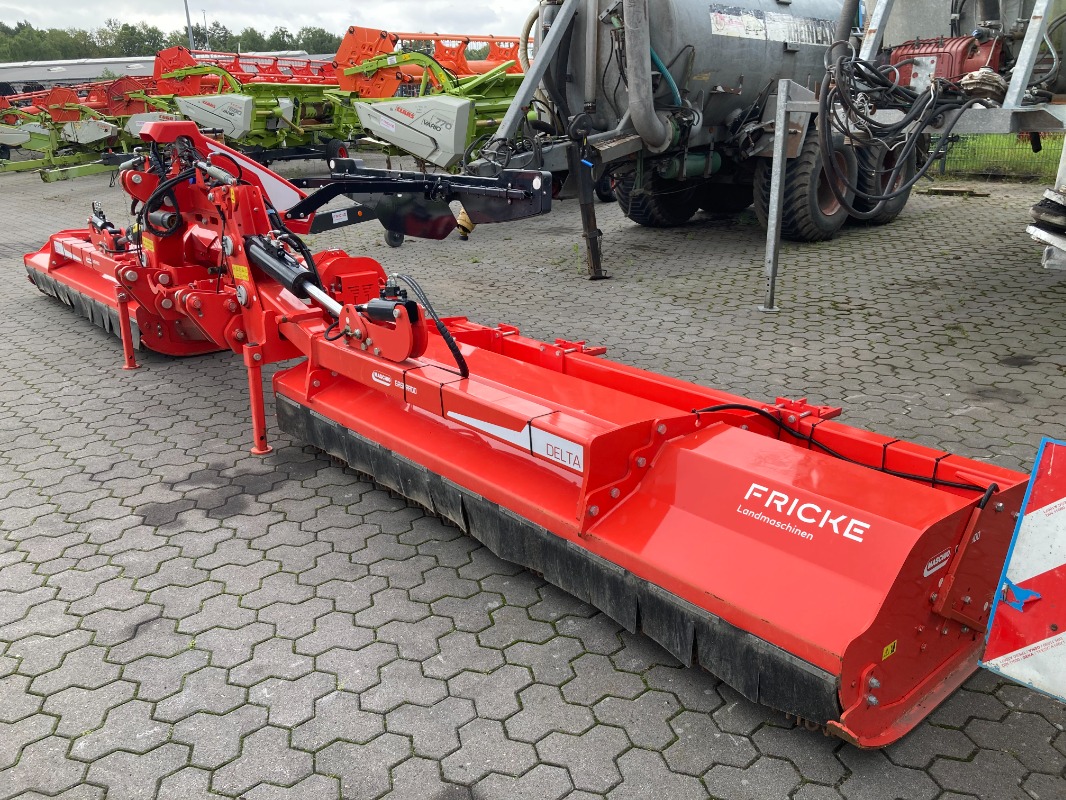 Maschio Delta 8300 mit Bufalo 280 - Soil cultivation crop - Mulcher + Chopper