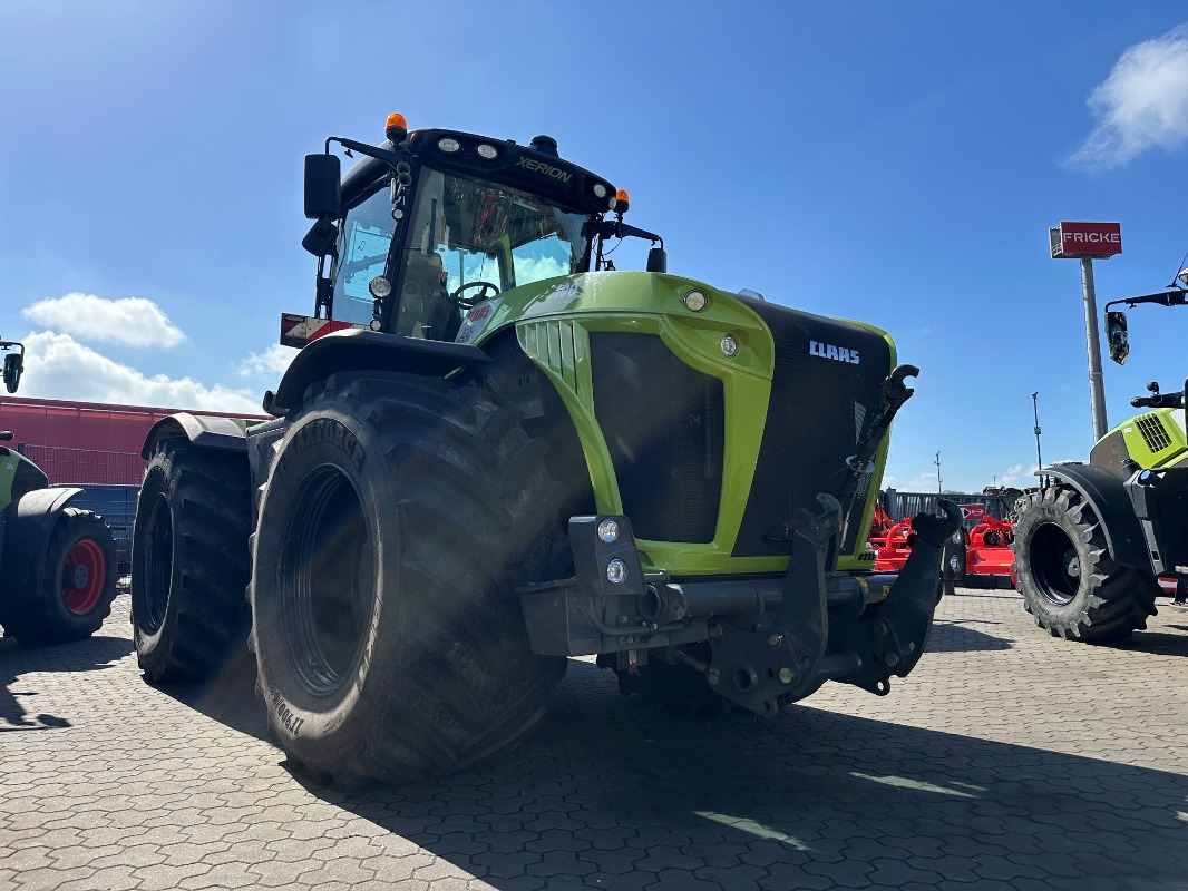 CLAAS Xerion 5000 Trac VC - Ciągnik