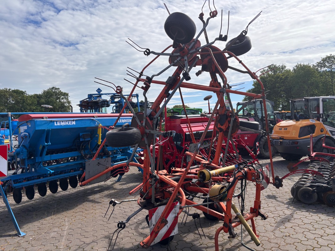 Fella TH 800 - Grünlandtechnik + Futtererntetechnik - Kreiselheuer