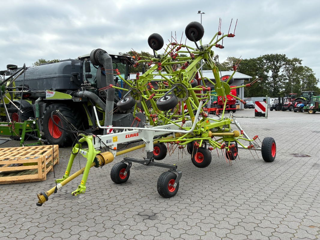 CLAAS Volto 1300 T - Grassland technology + Forage harvesting technology - Rotary haymaker