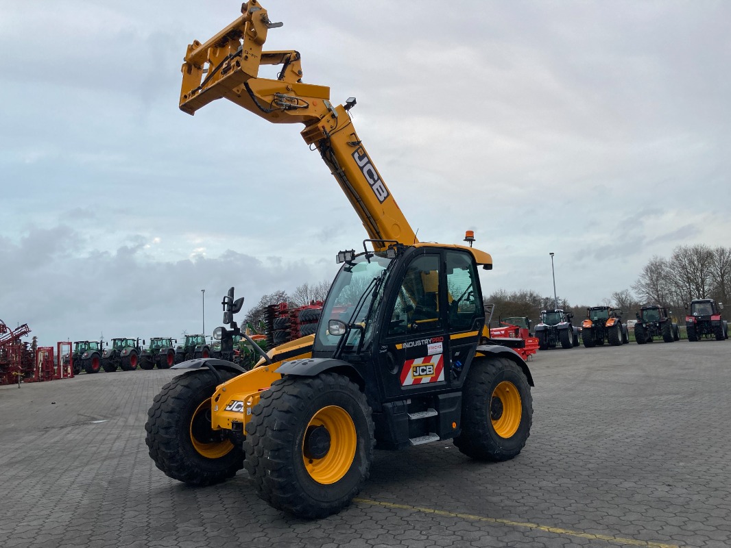 JCB 542-70 Industry Pro - Koparka + Ładowarka - Ładowarka teleskopowa