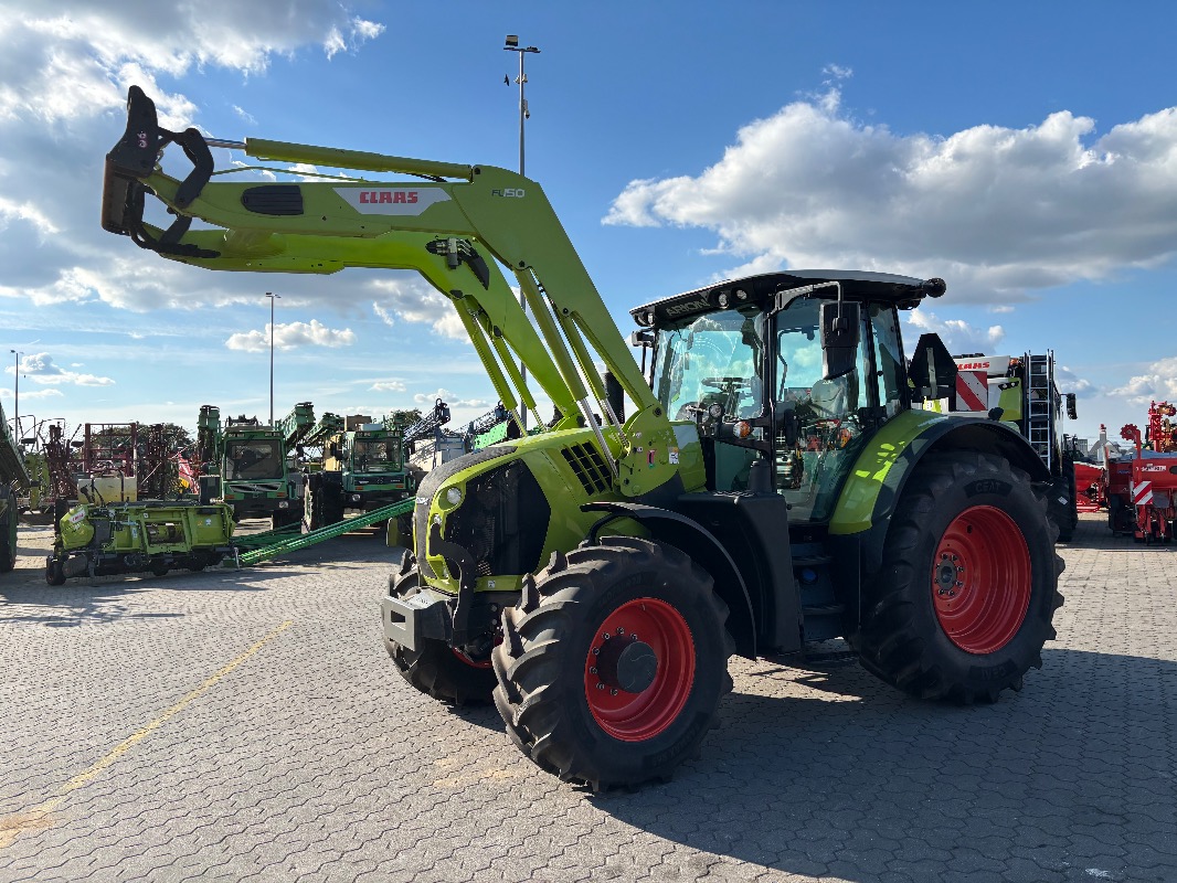 CLAAS Arion 650 CIS HEXASHIFT - Ciągnik