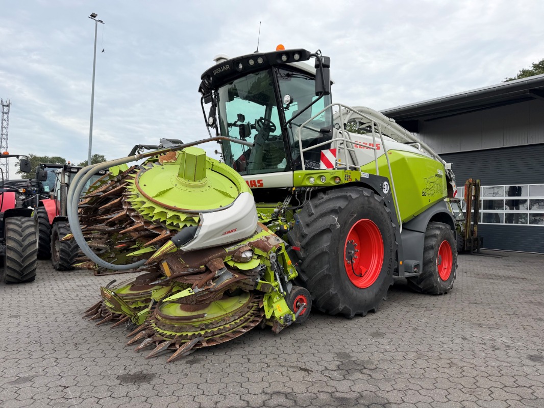 CLAAS Jaguar 980 - Forage Harvester