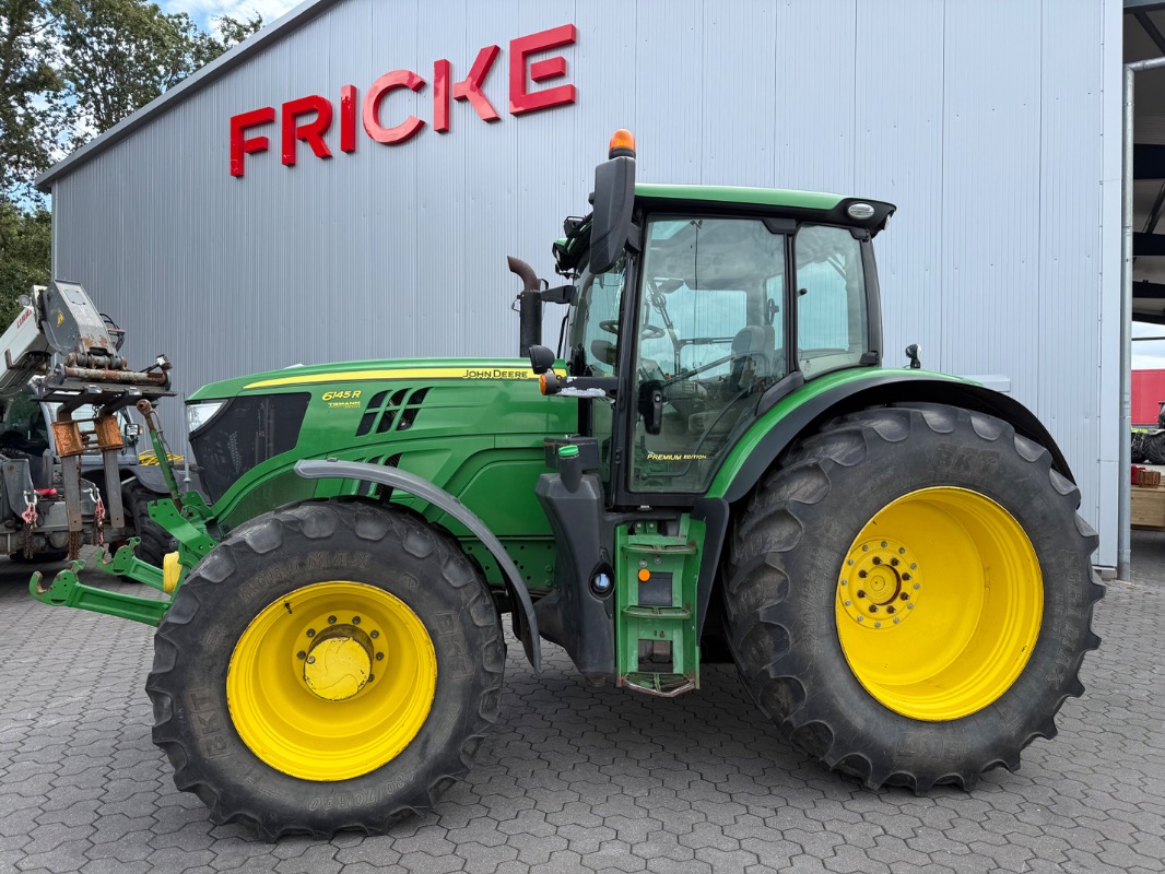 John Deere 6145R Autopowr - Traktor