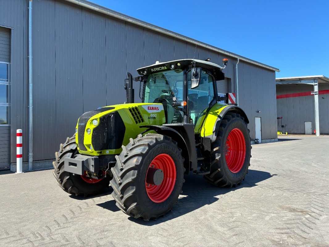 CLAAS Arion 650 Hexashift Cis - Tractor