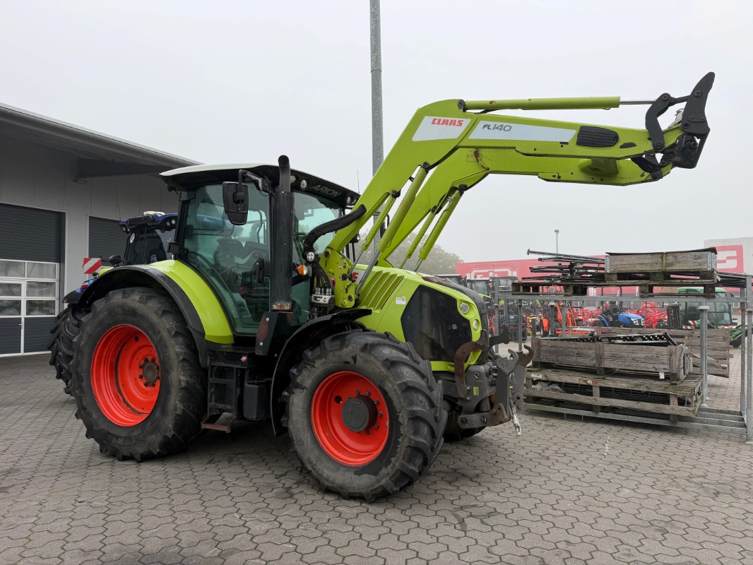 CLAAS Arion 550 Cebis Hexashift - Traktor