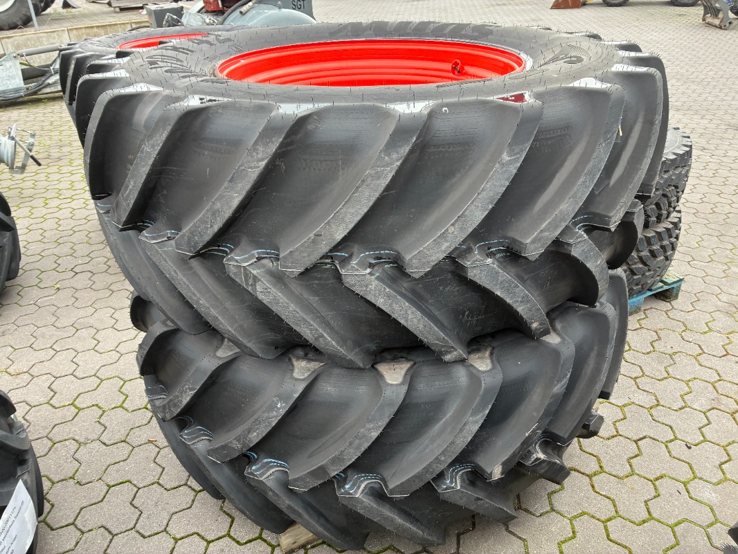 Mitas 2x 710/70 R42 Kompletträder - Räder + Reifen + Felgen - Komplettradsatz