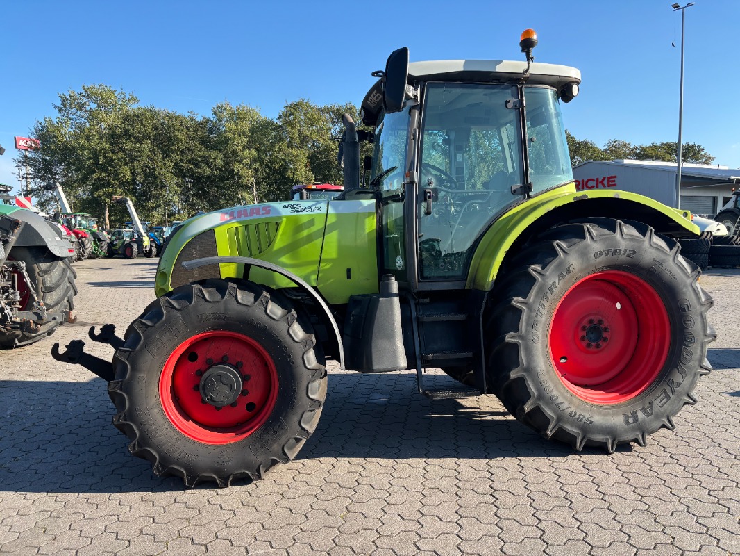 CLAAS Ares 697 - Traktor